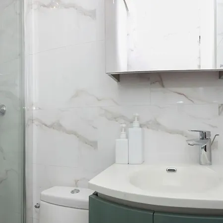 Jardins Des Champs-elysees - Cityapartmentstay Apartment Paris