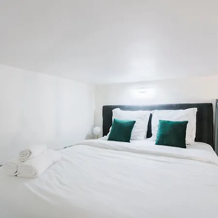 Apartment Jardins Des Champs-elysees - Cityapartmentstay *