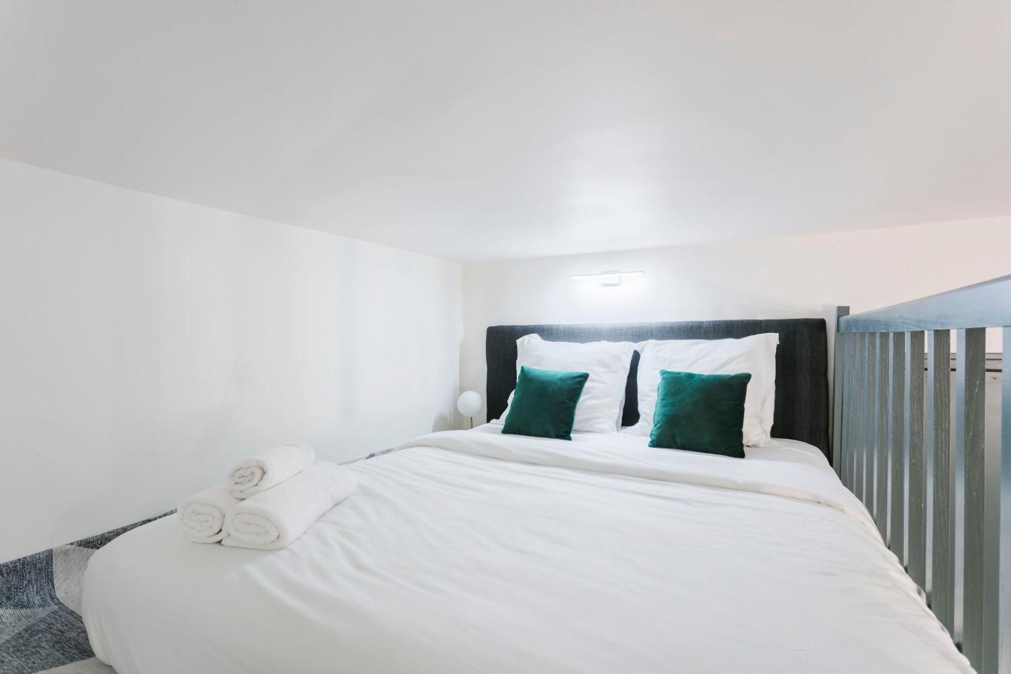 Appartamento Jardins Des Champs-elysees - Cityapartmentstay *